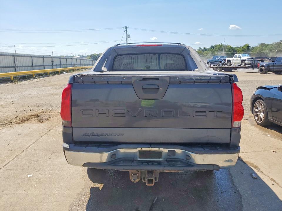 67450046 :رقم المزاد ، 3GNEK12TX4G178147 vin ، 2004 Chevrolet Avalanche مزاد بيع