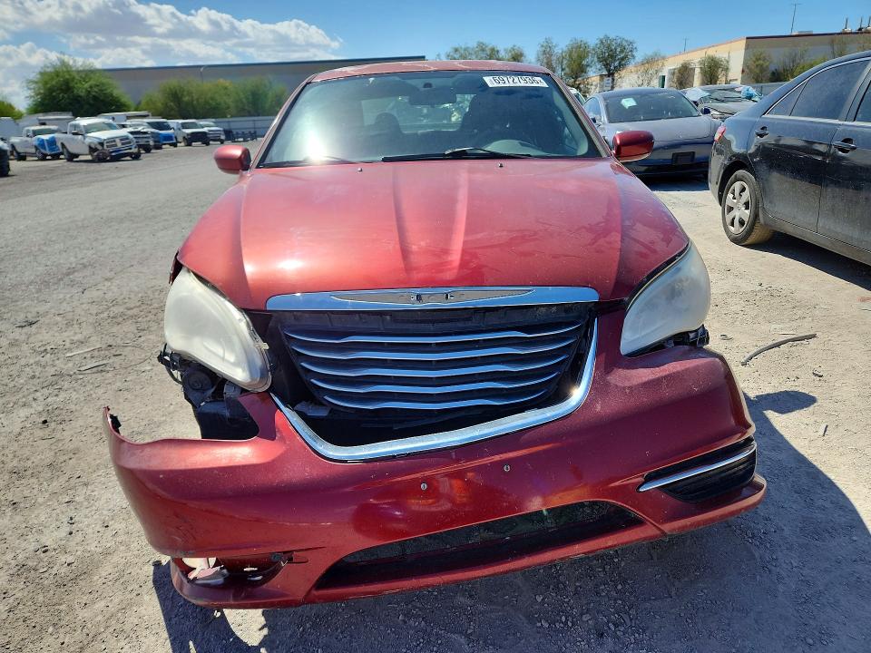 Продаж на аукціоні авто 2013 Chrysler 200, vin: 1C3CCBAB4DN670292, номер лоту: 69727936