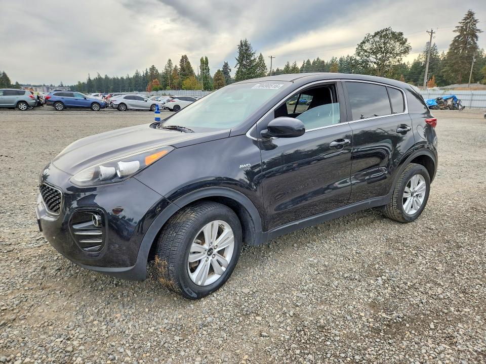 Продажа на аукционе авто 2017 Kia Sportage, vin: KNDPMCAC9H7130570, номер лота: 70490516