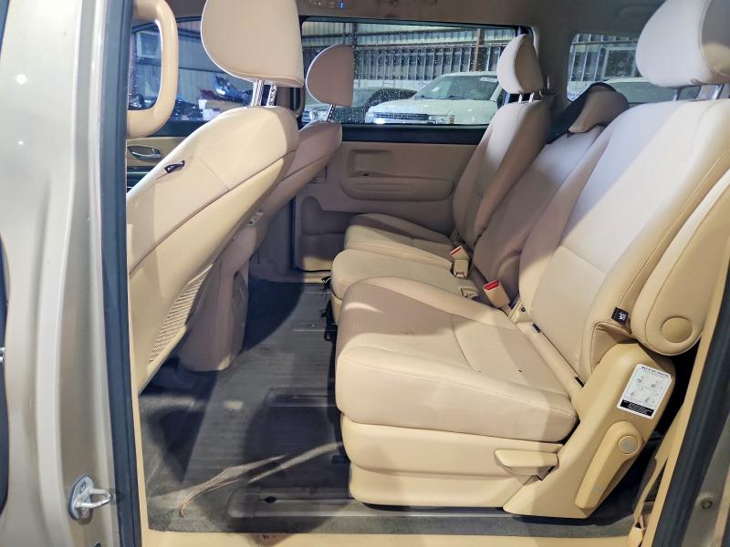 2016 Kia Sedona მანქანა იყიდება აუქციონზე, vin: KNDMB5C15G6158998, აუქციონის ნომერი: 70094906