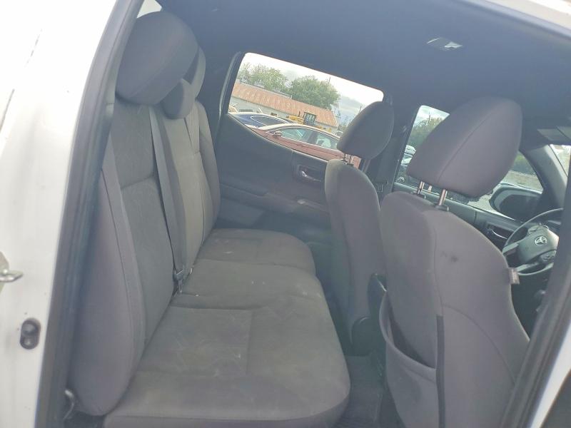 70136156 :رقم المزاد ، 3TMCZ5AN0JM123631 vin ، 2018 Toyota Tacoma مزاد بيع