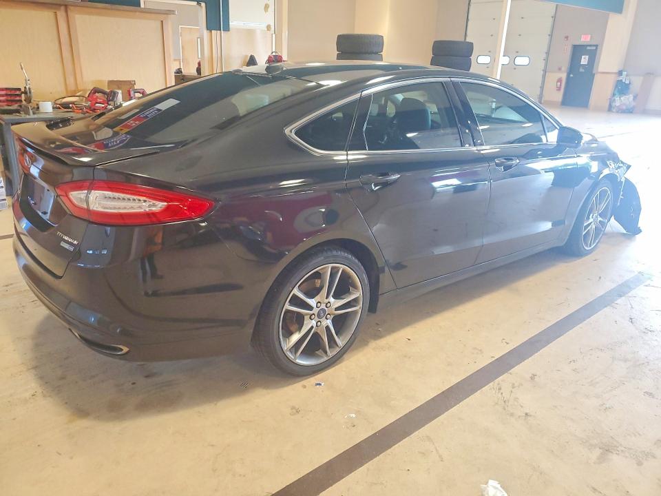 68928046 :رقم المزاد ، 3FA6P0D92DR335061 vin ، 2013 Ford Fusion مزاد بيع