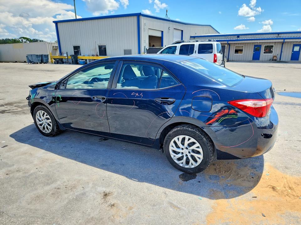 2017 Toyota Corolla მანქანა იყიდება აუქციონზე, vin: 5YFBURHE1HP726632, აუქციონის ნომერი: 68078296