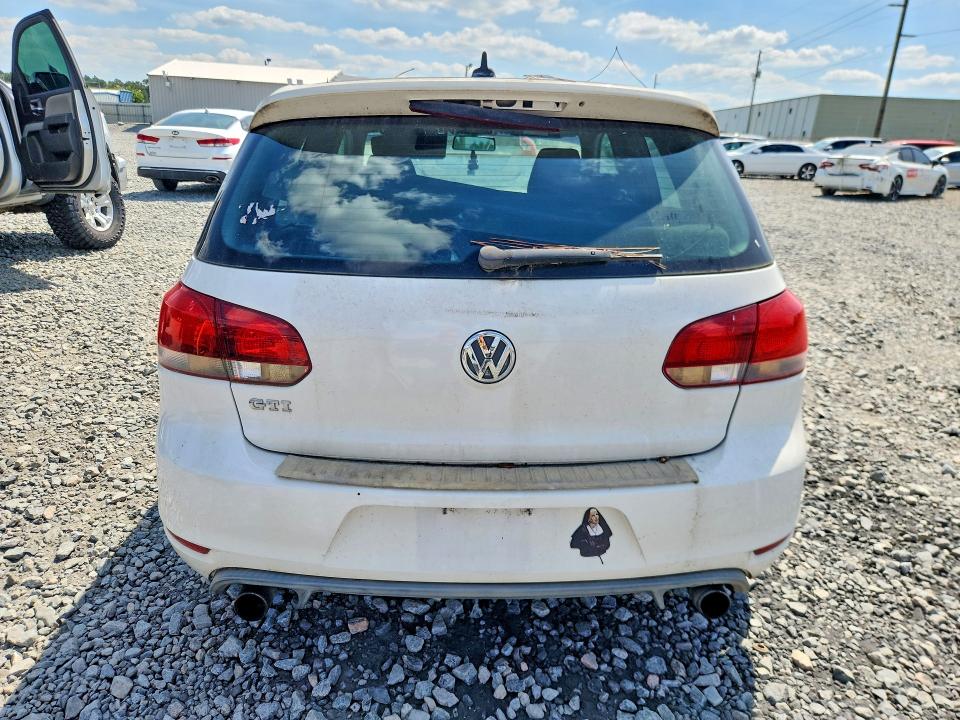 69443026 :رقم المزاد ، WVWEV7AJ4BW103879 vin ، 2011 Volkswagen Gti مزاد بيع