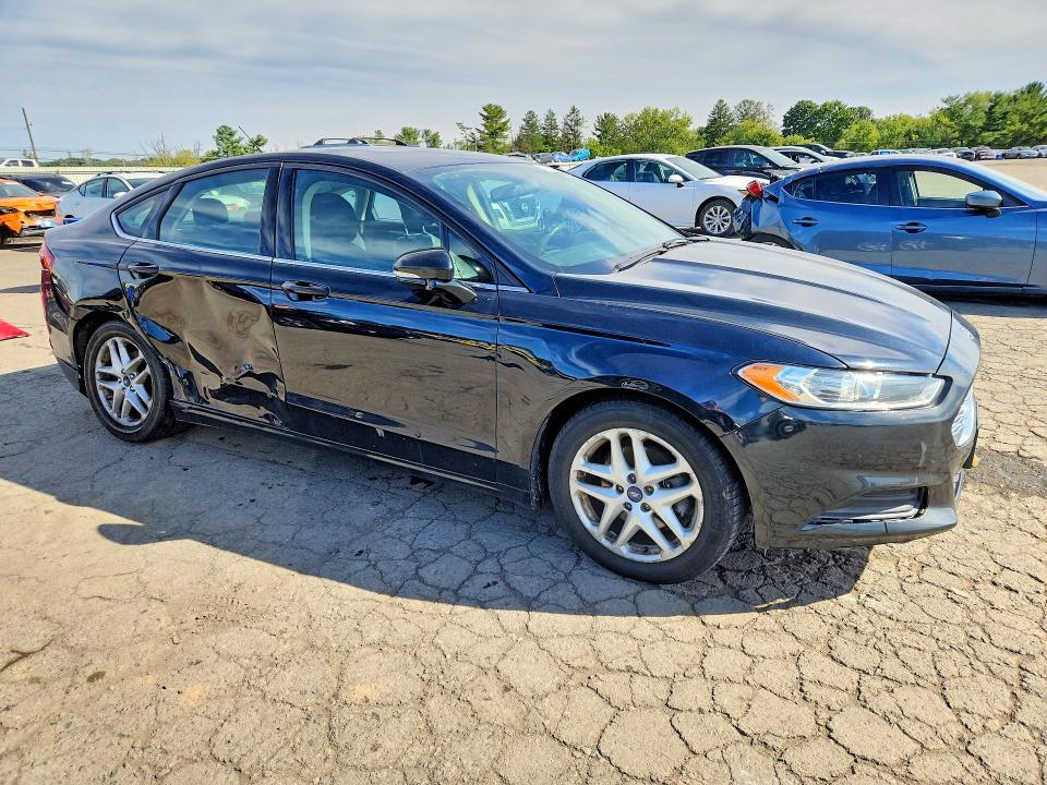 70319136 :رقم المزاد ، 3FA6P0HD2ER388083 vin ، 2014 Ford Fusion مزاد بيع