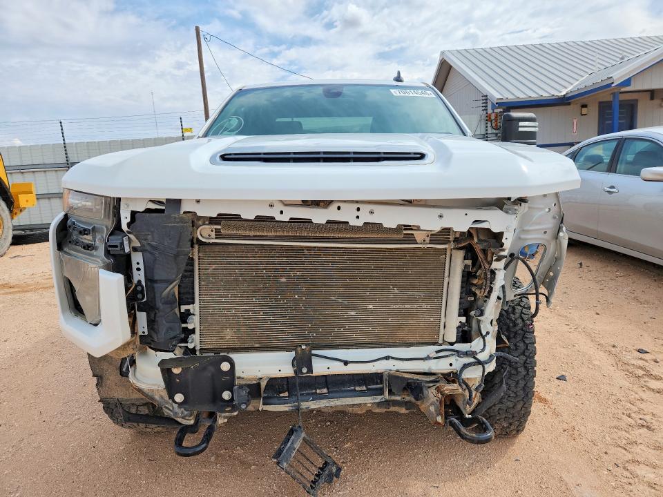 2022 Chevrolet Silverado მანქანა იყიდება აუქციონზე, vin: 1GC5YNE71NF325035, აუქციონის ნომერი: 70614546
