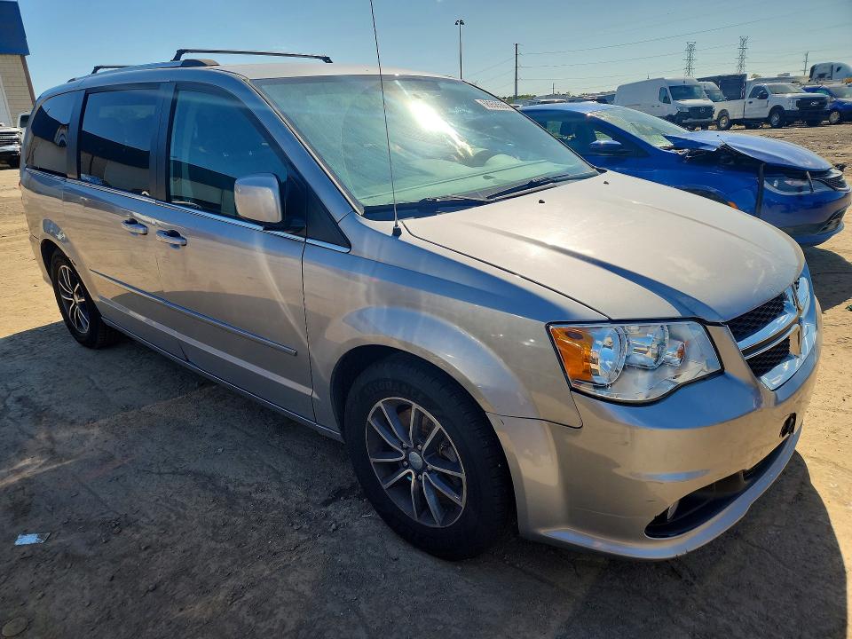68958566 :رقم المزاد ، 2C4RDGCG8HR697058 vin ، 2017 Dodge Grand Caravan مزاد بيع