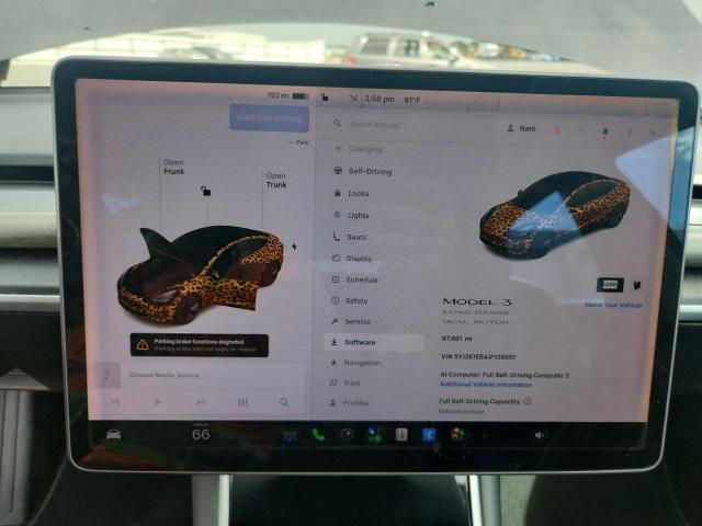 68213596 :رقم المزاد ، 5YJ3E1EB4JF128551 vin ، 2018 Tesla Model 3 مزاد بيع