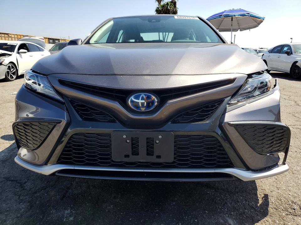 68997616 :رقم المزاد ، 4T1K31AK2RU622736 vin ، 2024 Toyota Camry مزاد بيع