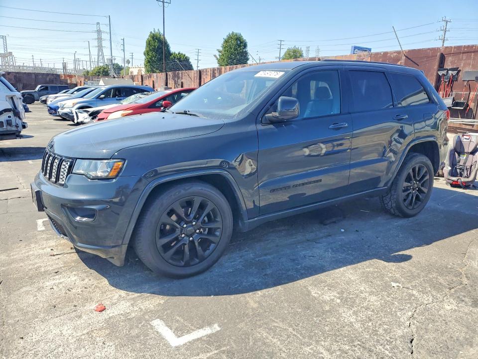 70491076 :رقم المزاد ، 1C4RJEAGXHC888358 vin ، 2017 Jeep Grand Cherokee مزاد بيع