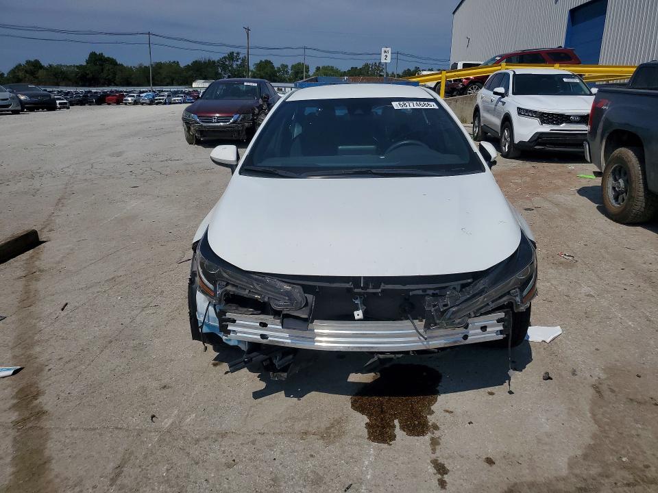 Продаж на аукціоні авто 2022 Toyota Corolla, vin: 5YFS4MCE4NP121705, номер лоту: 68774686