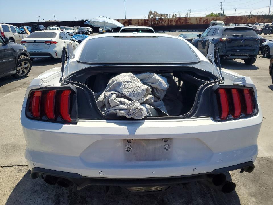 69008616 :رقم المزاد ، 1FA6P8CFXK5182788 vin ، 2019 Ford Mustang مزاد بيع