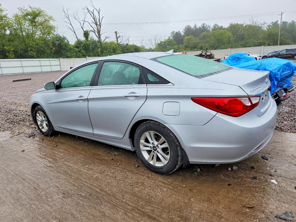 68792656 :رقم المزاد ، 5NPEB4AC9CH335913 vin ، 2012 Hyundai Sonata مزاد بيع