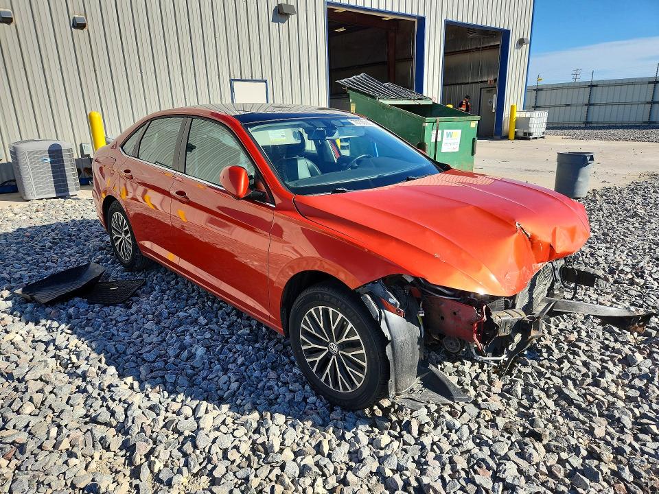 70730726 :رقم المزاد ، 3VWC57BU8KM141841 vin ، 2019 Volkswagen Jetta مزاد بيع