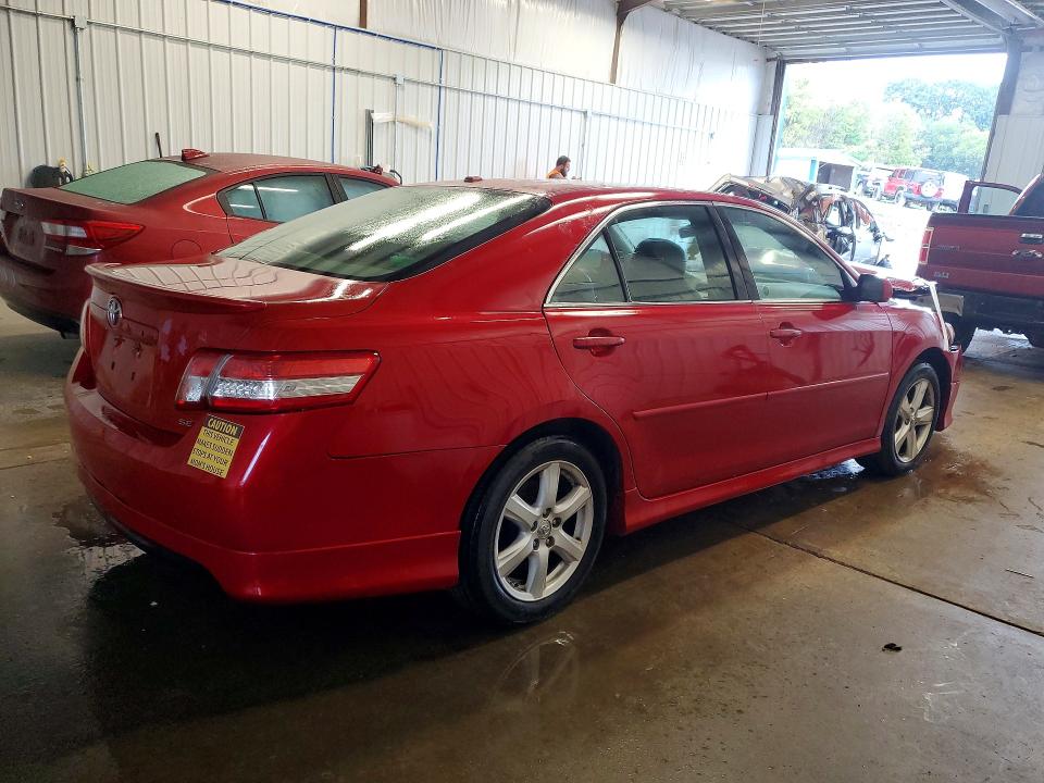 69583946 :رقم المزاد ، 4T1BF3EK7BU665570 vin ، 2011 Toyota Camry مزاد بيع