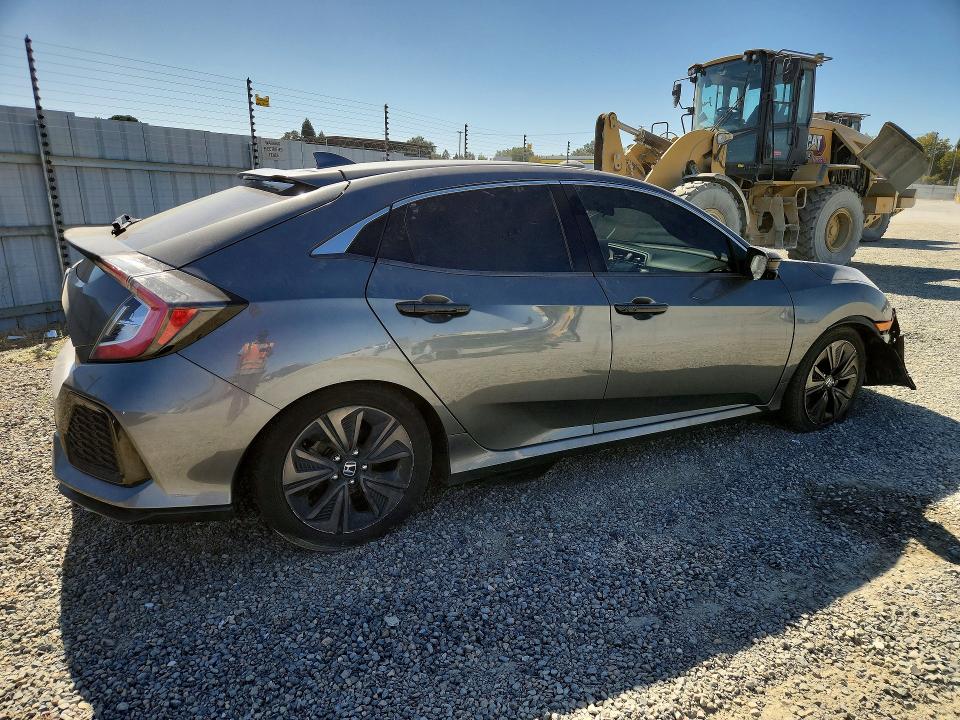 2019 Honda Civic მანქანა იყიდება აუქციონზე, vin: SHHFK7H65KU413699, აუქციონის ნომერი: 71110026