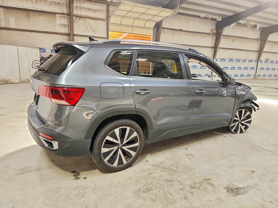 Продажа на аукционе авто 2024 Volkswagen Taos, vin: 3VVSX7B26RM118366, номер лота: 69047236