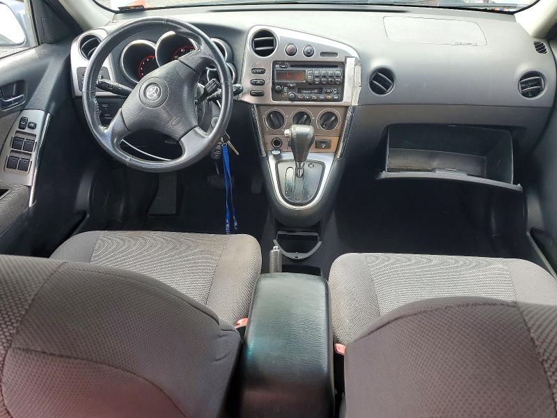 68170166 :رقم المزاد ، 2T1LR32E74C300546 vin ، 2004 Toyota Matrix مزاد بيع