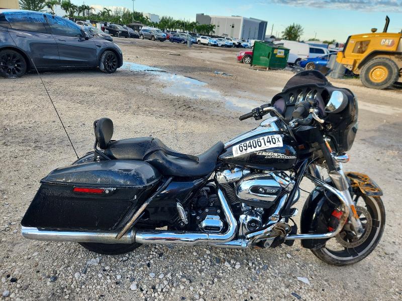 Продаж на аукціоні авто 2017 Harley-davidson Flhx, vin: 1HD1KBC17HB623662, номер лоту: 69406146