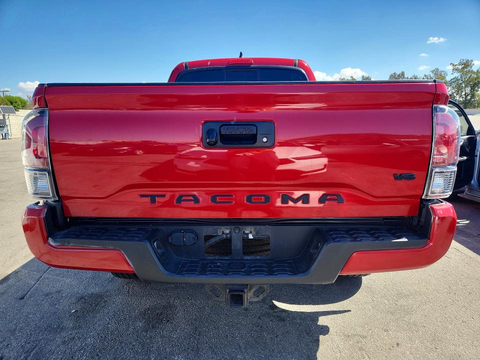 Aukcja sprzedaży 2022 Toyota Tacoma, vin: 3TYRZ5CNXNT023683, numer aukcji: 70899826
