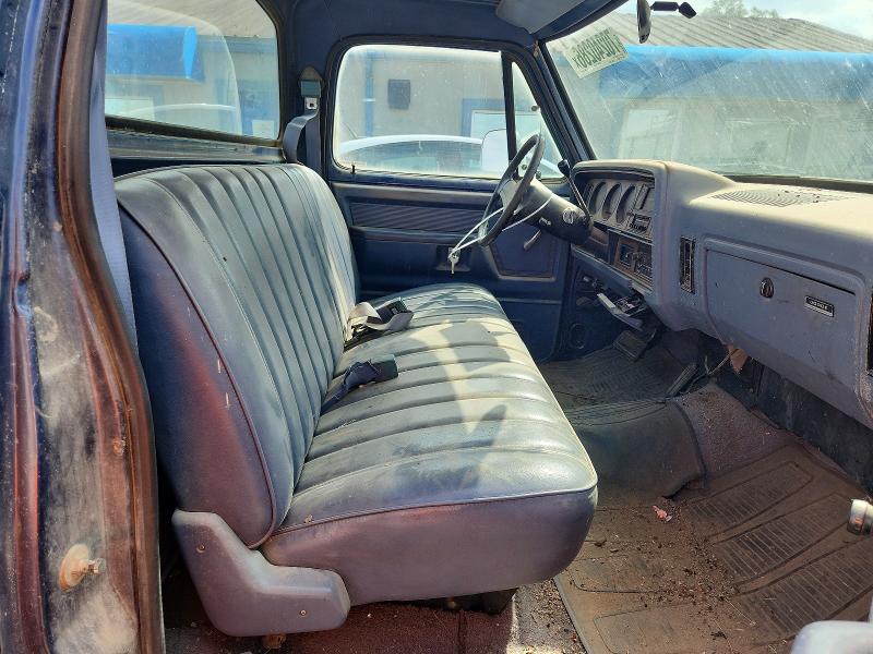 70240286 :رقم المزاد ، 1B7FE06Y0KS062837 vin ، 1989 Dodge D-series مزاد بيع