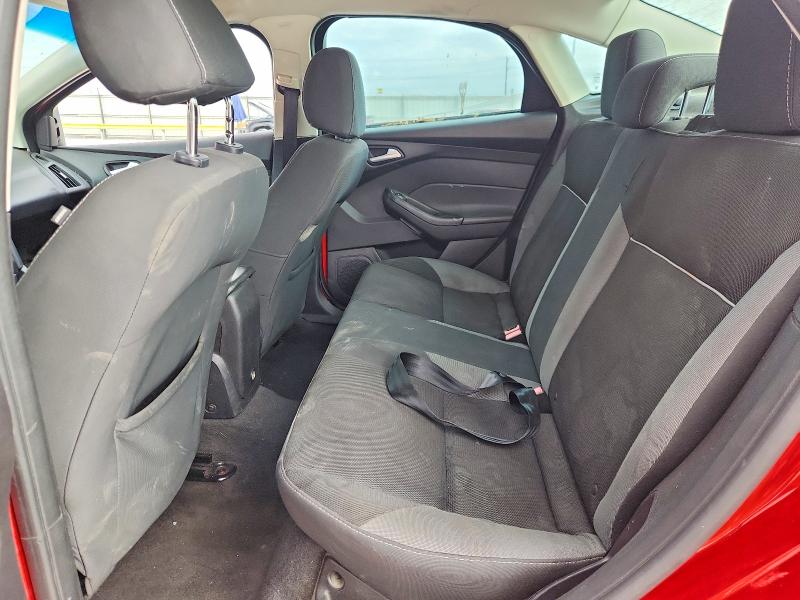 67872426 :رقم المزاد ، 1FADP3F24EL451905 vin ، 2014 Ford Focus مزاد بيع