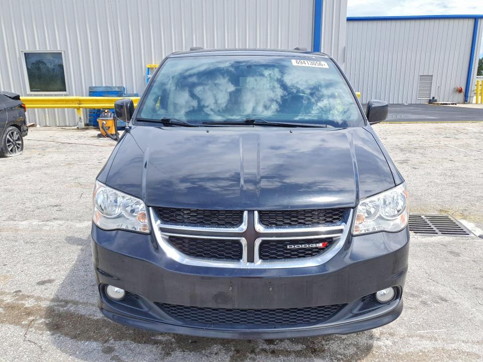 2017 Dodge Grand Caravan მანქანა იყიდება აუქციონზე, vin: 2C4RDGCG6HR856806, აუქციონის ნომერი: 69413056