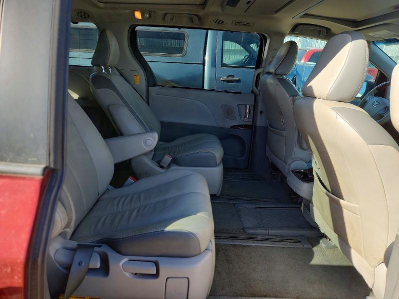 Продажа на аукционе авто 2014 Toyota Sienna, vin: 5TDYK3DC1ES462722, номер лота: 70489606