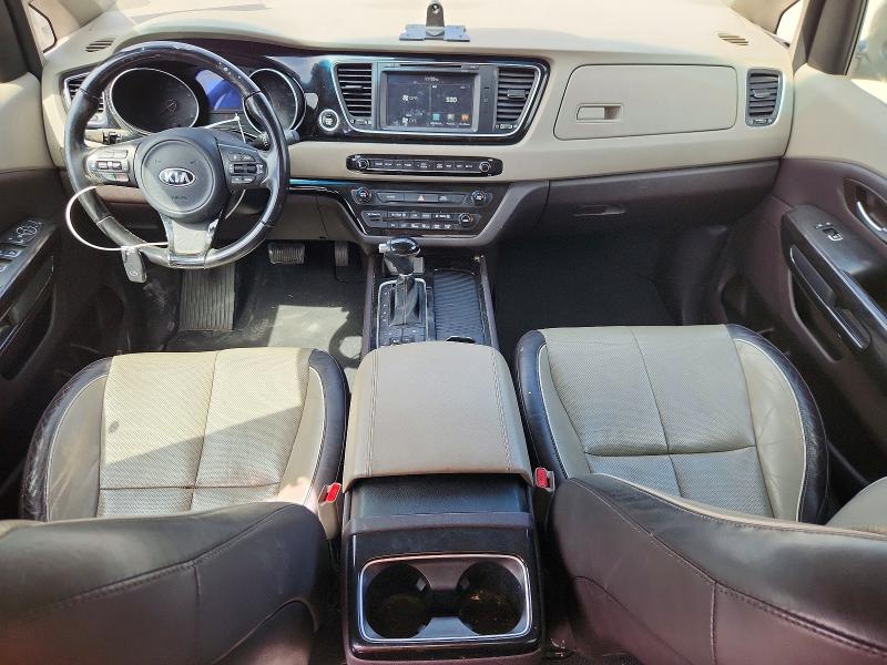 68894266 :رقم المزاد ، KNDME5C12F6045323 vin ، 2015 Kia Sedona مزاد بيع
