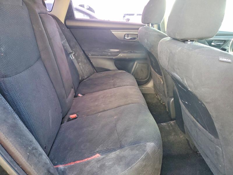 2015 Nissan Altima მანქანა იყიდება აუქციონზე, vin: 1N4AL3AP2FC206409, აუქციონის ნომერი: 67322196