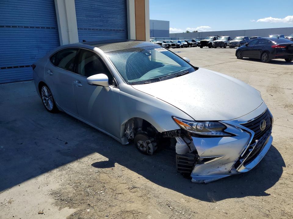Продажа на аукционе авто 2016 Lexus Es, vin: JTHBK1GG1G2211376, номер лота: 67843646