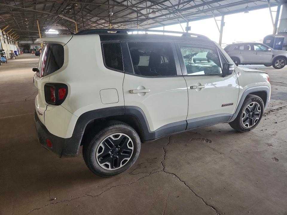 2016 Jeep Renegade მანქანა იყიდება აუქციონზე, vin: ZACCJBCT3GPE07424, აუქციონის ნომერი: 69250346