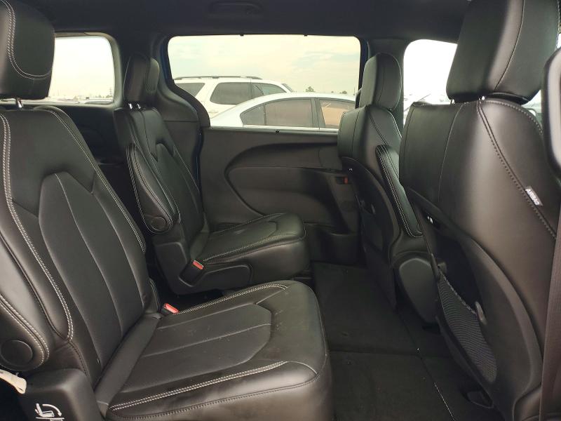 65910656 :رقم المزاد ، 2C4RC1BGXVR586881 vin ، 2027 Chrysler Pacifica مزاد بيع