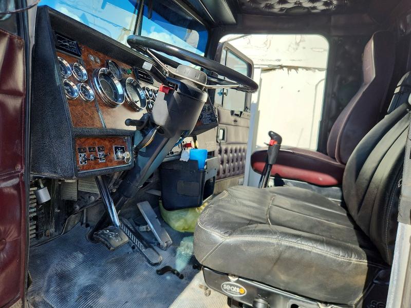 Продаж на аукціоні авто 1999 Kenworth Construction, vin: 1XKWD69X1XJ829914, номер лоту: 67321566