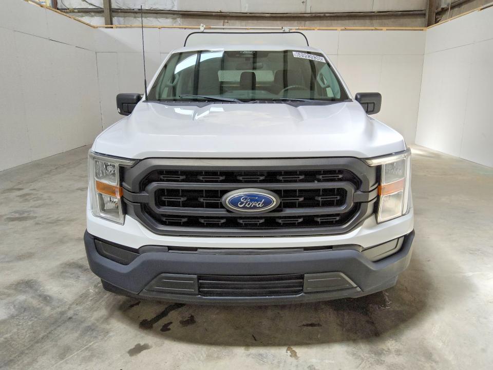68993936 :رقم المزاد ، 1FTMF1CB5MKE69887 vin ، 2021 Ford F150 مزاد بيع
