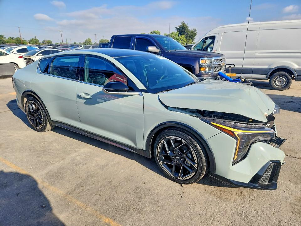 Продажа на аукционе авто 2025 Kia K4, vin: 3KPFW4DE0SE198692, номер лота: 69753186