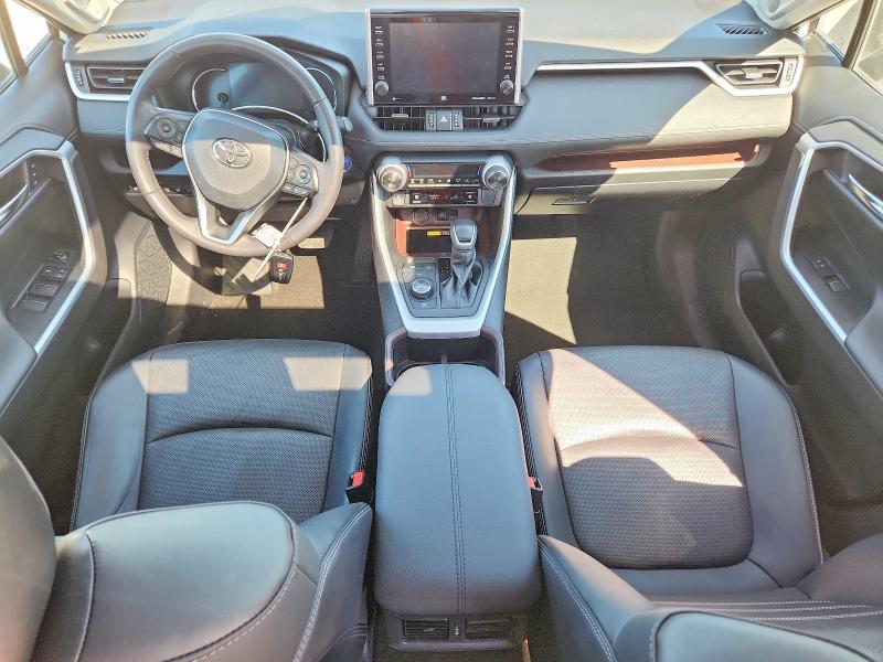 70432646 :رقم المزاد ، 4T3D6RFV2NU067645 vin ، 2022 Toyota Rav4 مزاد بيع