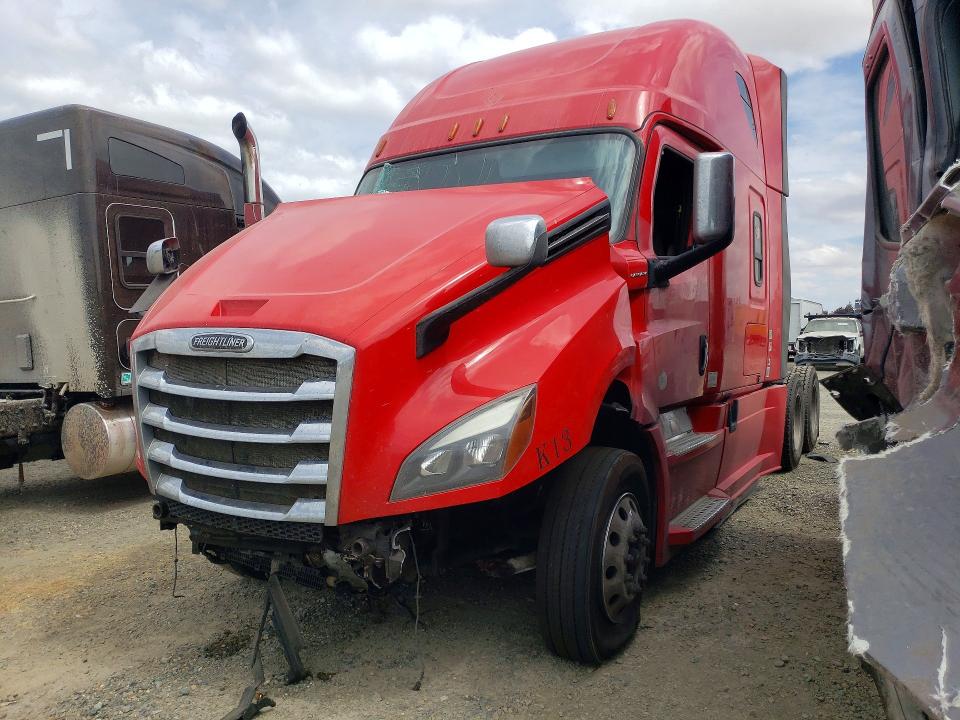 Продажа на аукционе авто 2018 Freightliner Cascadia 126, vin: 3AKJHHDR7JSHW5369, номер лота: 63497886
