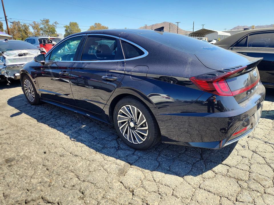 Auction sale of the 2023 Hyundai Sonata Hybrid, vin: KMHL54JJ1PA075349, lot number: 67735456