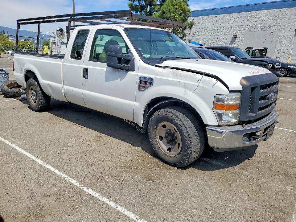 67828976 :رقم المزاد ، 1FTSX20R38EC41306 vin ، 2008 Ford F250 مزاد بيع