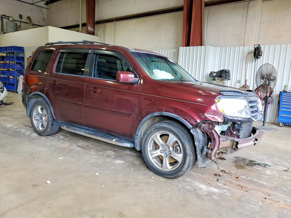 67920576 :رقم المزاد ، 5FNYF3H70EB013800 vin ، 2014 Honda Pilot مزاد بيع