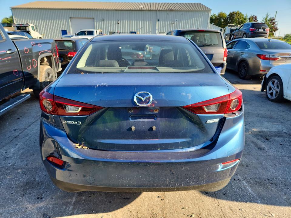 Продаж на аукціоні авто 2018 Mazda 3, vin: JM1BN1V71J1171275, номер лоту: 67680436