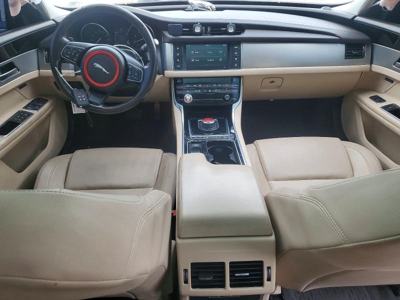 Продаж на аукціоні авто 2017 Jaguar Xf, vin: SAJBJ4BV6HCY30970, номер лоту: 70236026