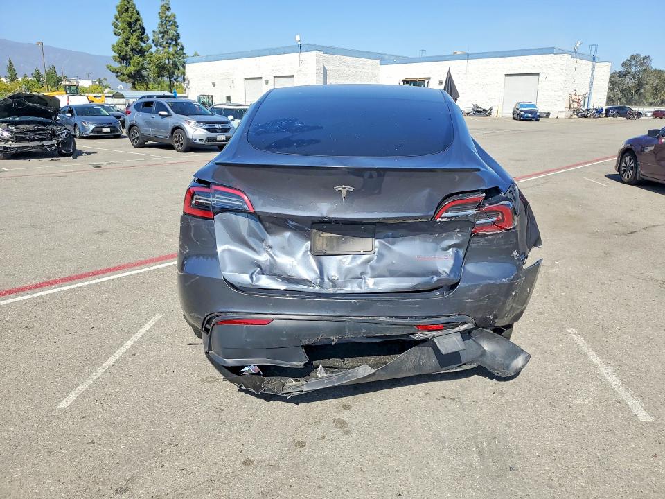 Продаж на аукціоні авто 2023 Tesla Model Y, vin: 7SAYGDEE0PF637835, номер лоту: 69331796