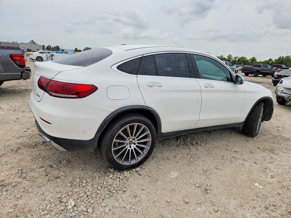 66974786 :رقم المزاد ، W1N0J8EB7MF915686 vin ، 2021 Mercedes-benz Glc Coupe مزاد بيع