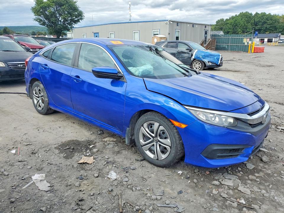 Продаж на аукціоні авто 2018 Honda Civic, vin: 2HGFC2F50JH610317, номер лоту: 68546756
