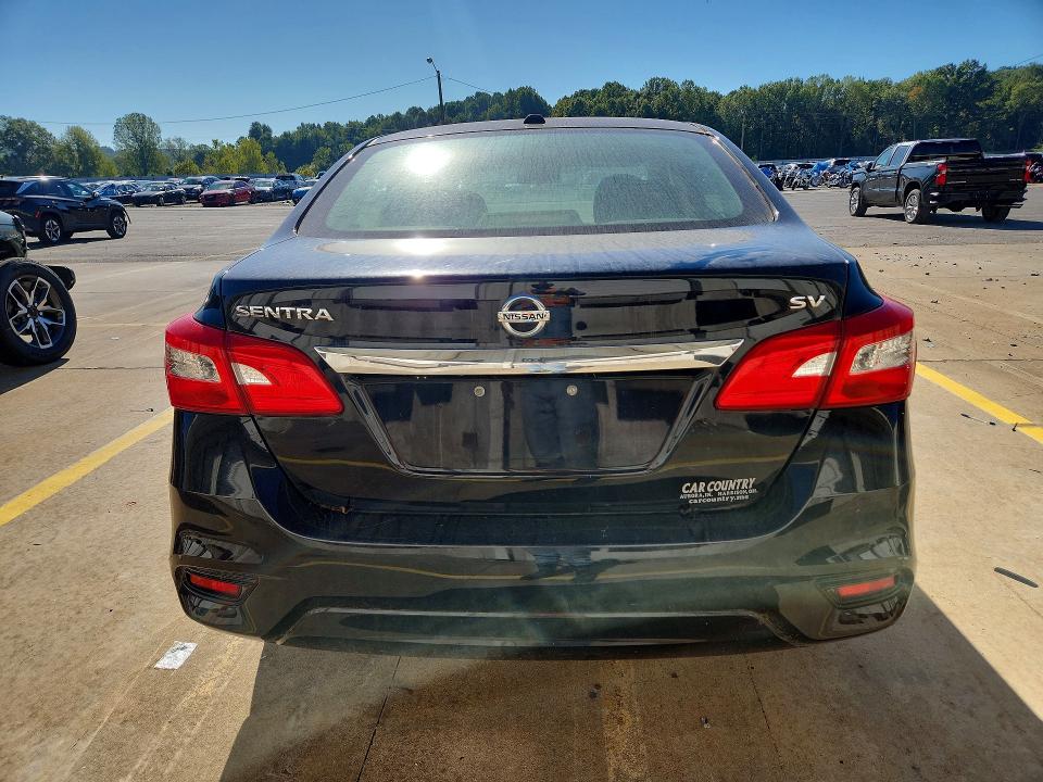 70812216 :رقم المزاد ، 3N1AB7AP4KY451494 vin ، 2019 Nissan Sentra مزاد بيع