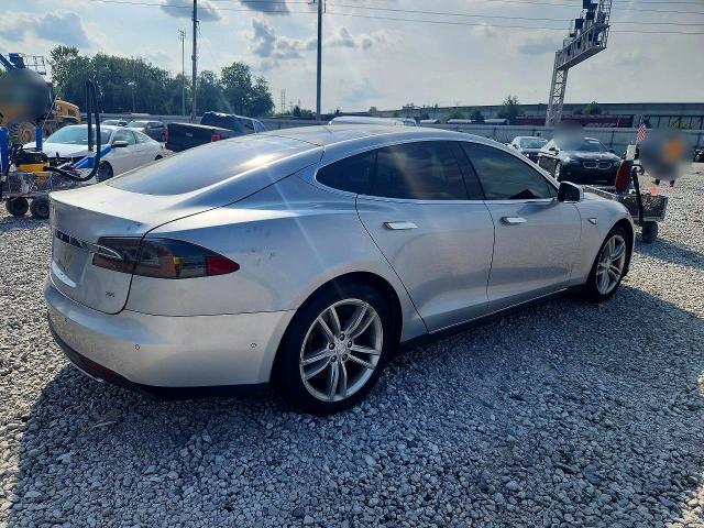 2014 Tesla Model S მანქანა იყიდება აუქციონზე, vin: 5YJSA1H12EFP61016, აუქციონის ნომერი: 67422006