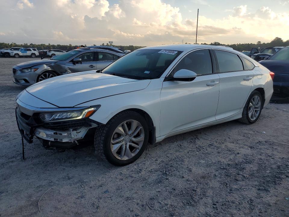 Продажа на аукционе авто 2019 Honda Accord, vin: 1HGCV1F19KA168805, номер лота: 67978006