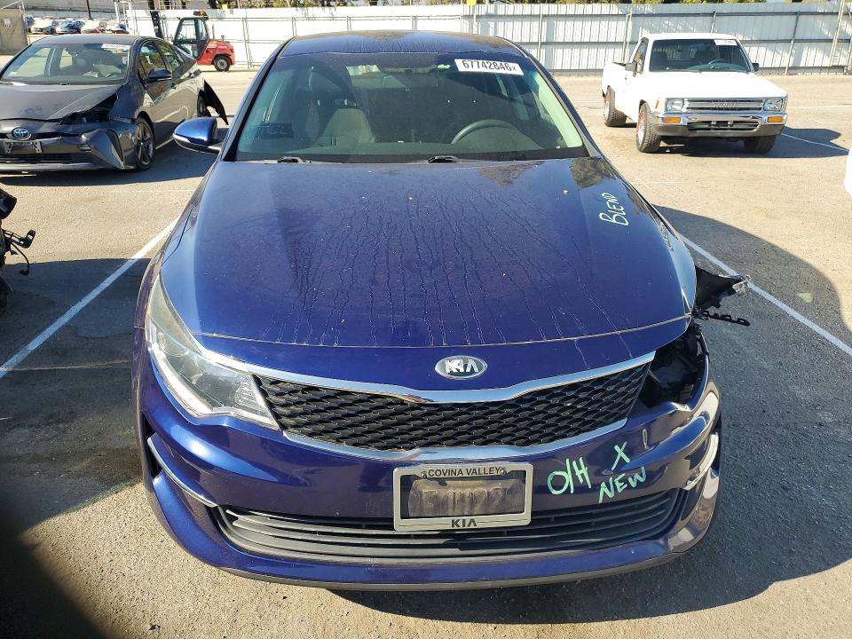 67742846 :رقم المزاد ، 5XXGT4L31JG263665 vin ، 2018 Kia Optima مزاد بيع